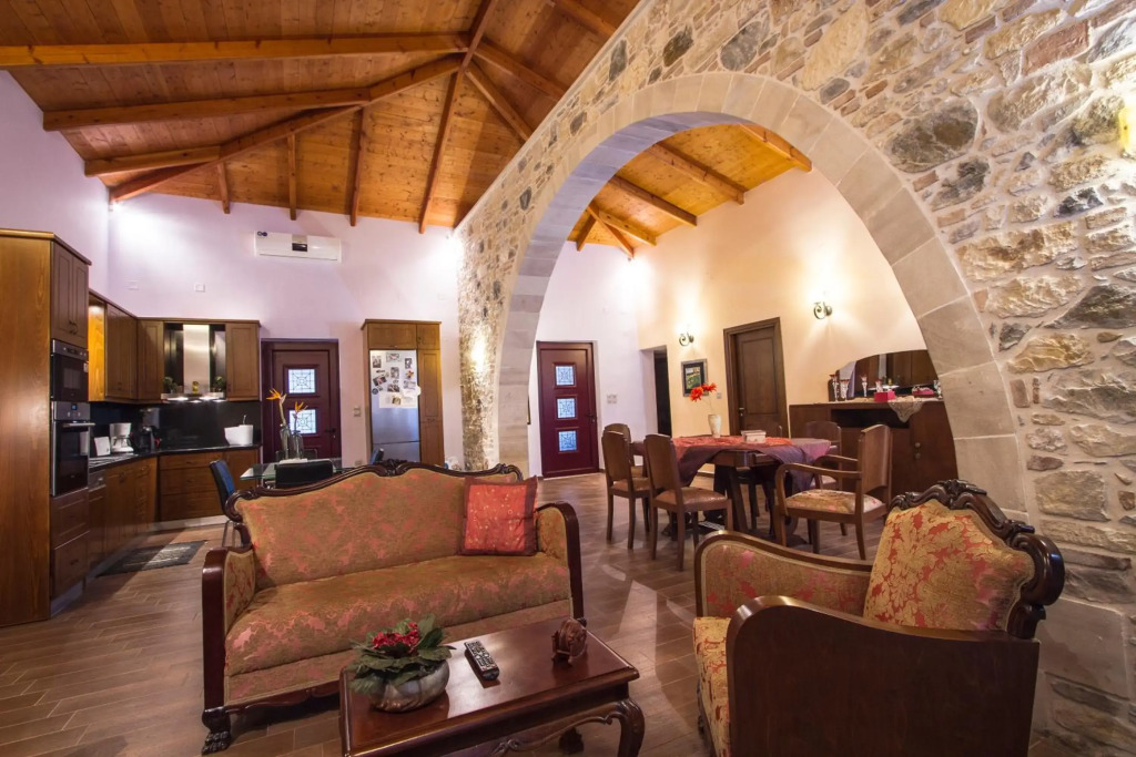 PRIVATE Sapphiros Villa