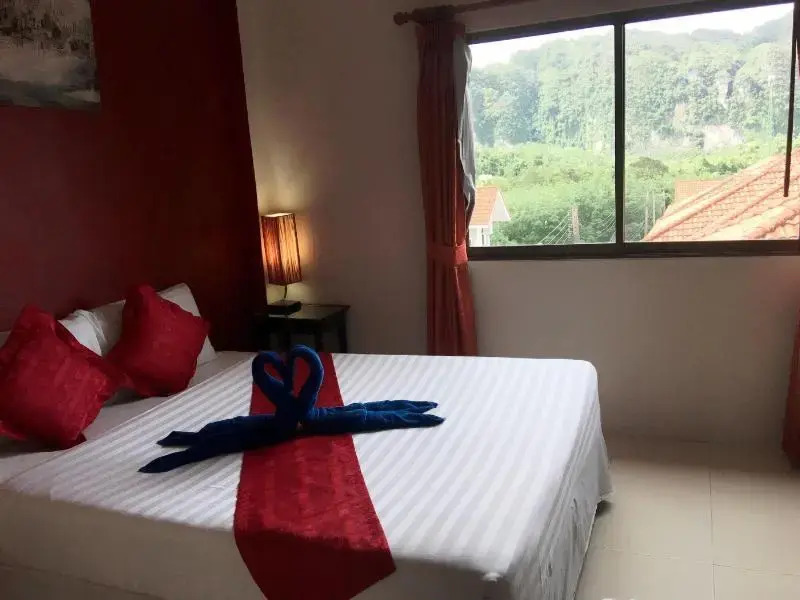 Green Leaf Guesthouse