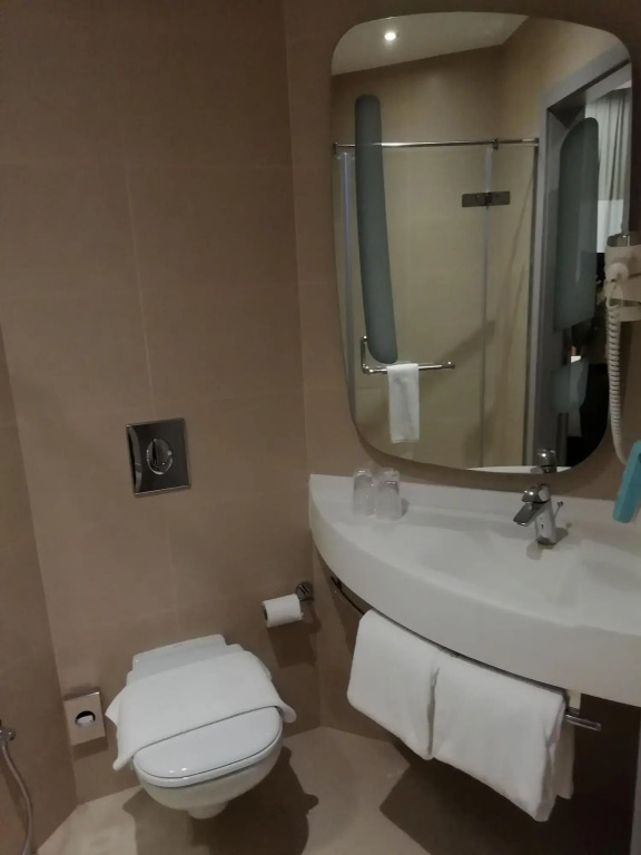Ibis Jeddah Malik Road