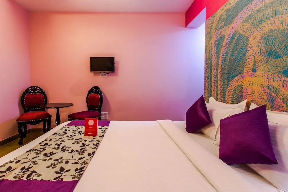 OYO 38698 Sindola Inn