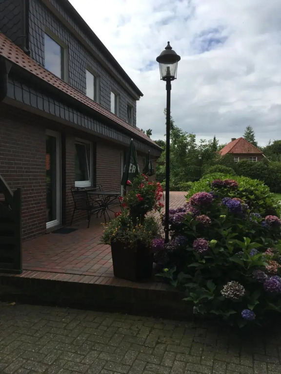 Hotel Neuenburger Hof