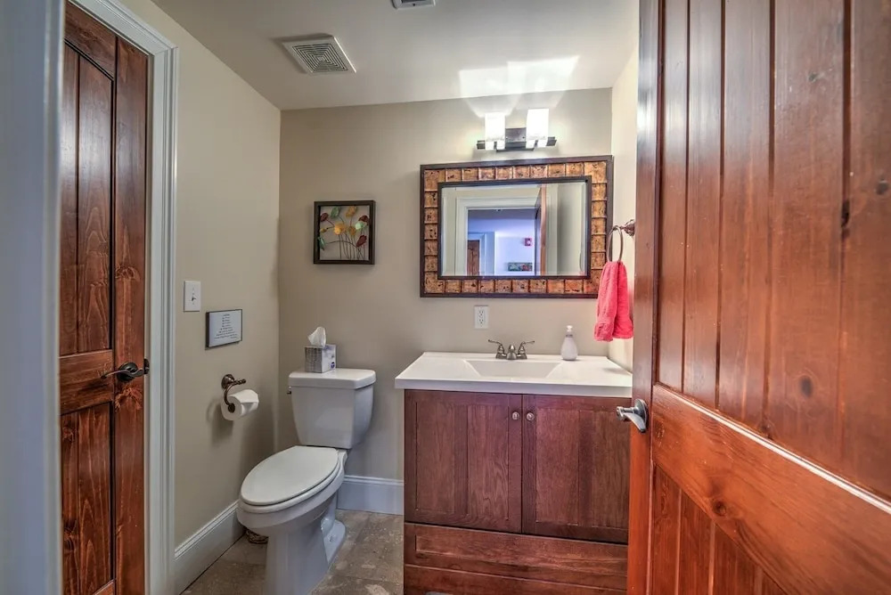Heart of Asheville - 4 Br Home