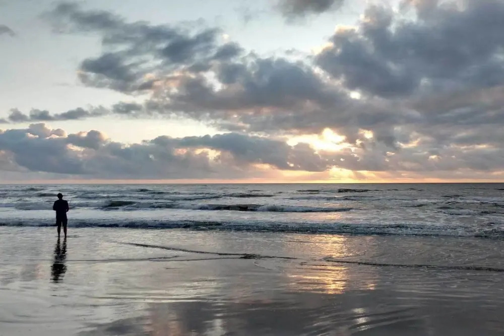 Corpus Christi Condo w/ Pool Access, Walk to Beach