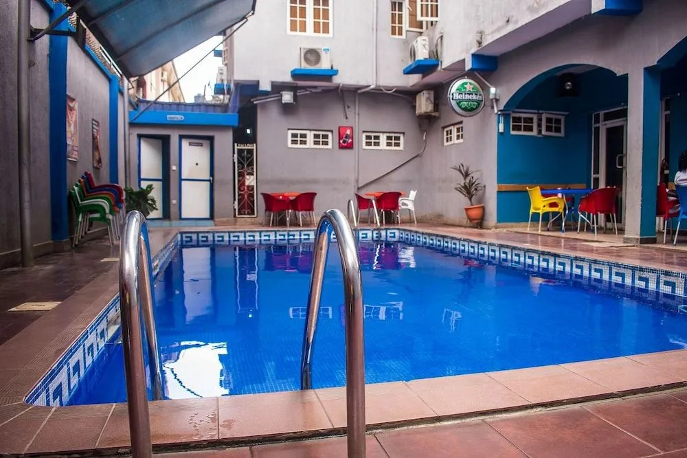 Exquisite Suites & Conference Centre