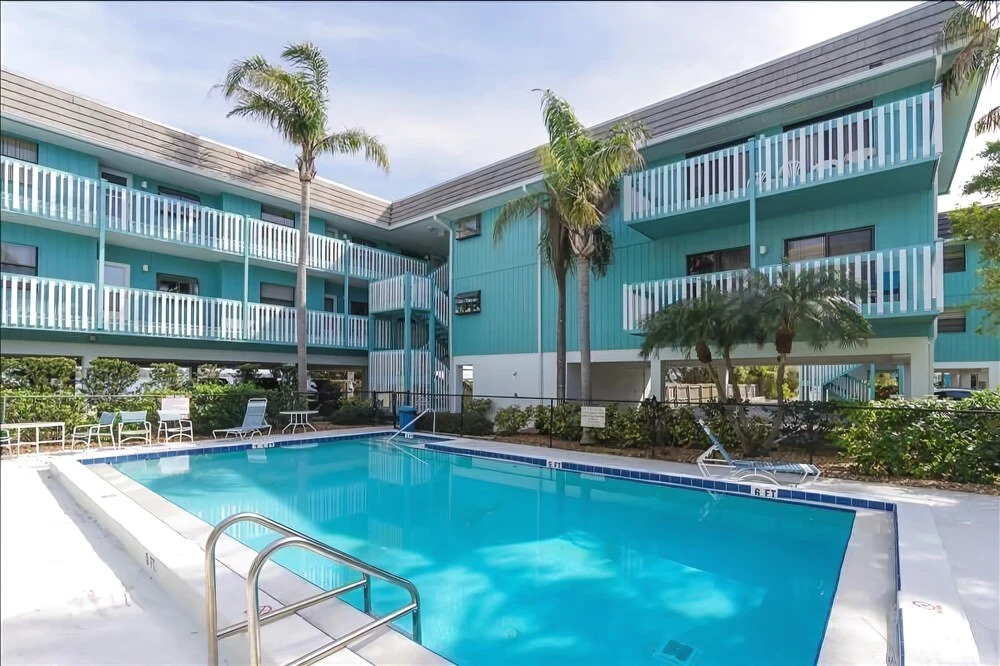 Bay Watch 1A 2 Bedrooms 2 Bathrooms Condo