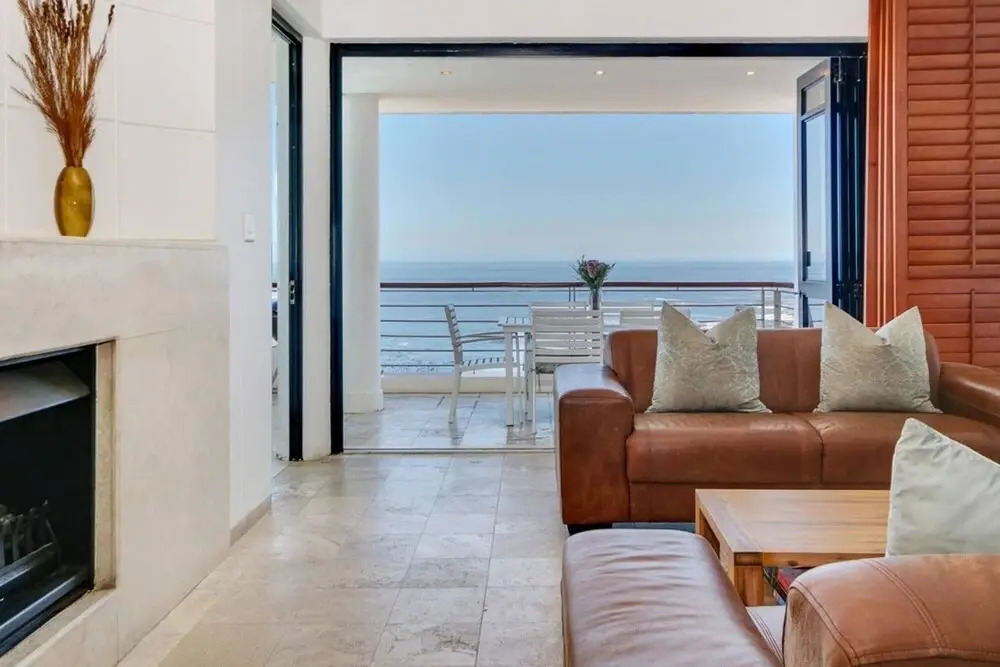 Secure Apartment in Camps Bay With Private Pool and Ocean Views Bali C