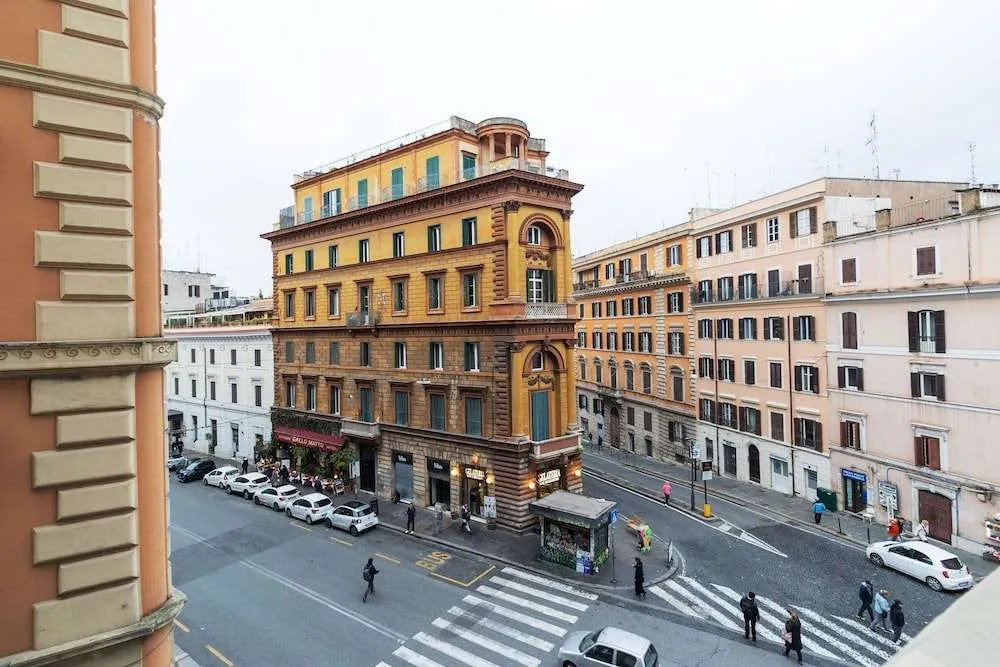 Domus Aurea Luxury Suites