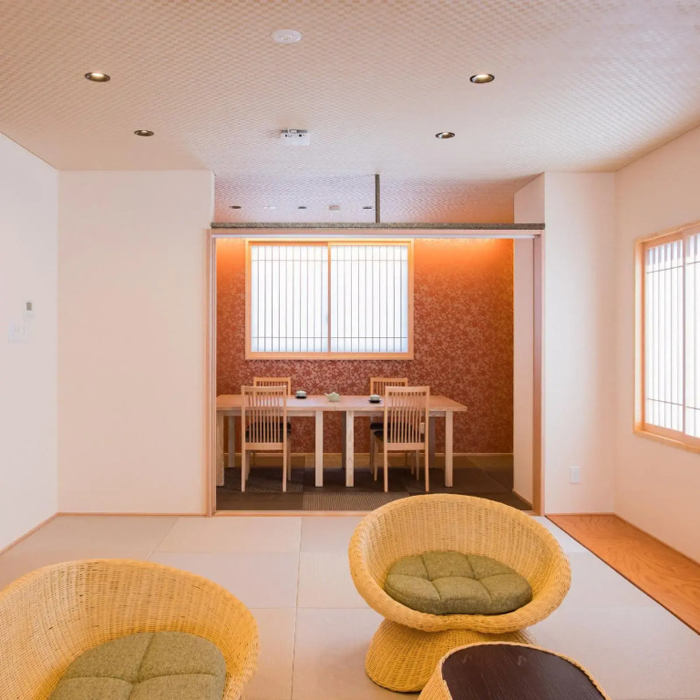 Dogo Onsen Yachiyo 道後温泉八千代