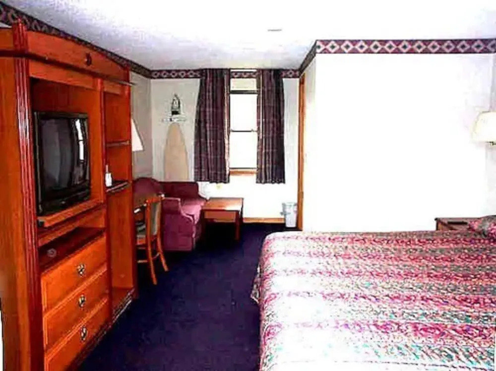 Wesley Inn & Suites