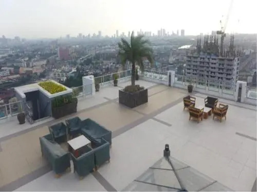 Sta.Mesa across SM Model Unit 2 BR