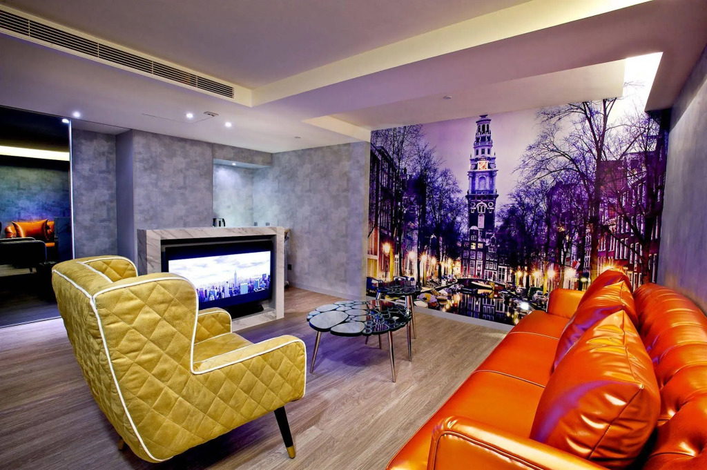 FX Hotel Kaohsiung Zhonghua Road Branch
