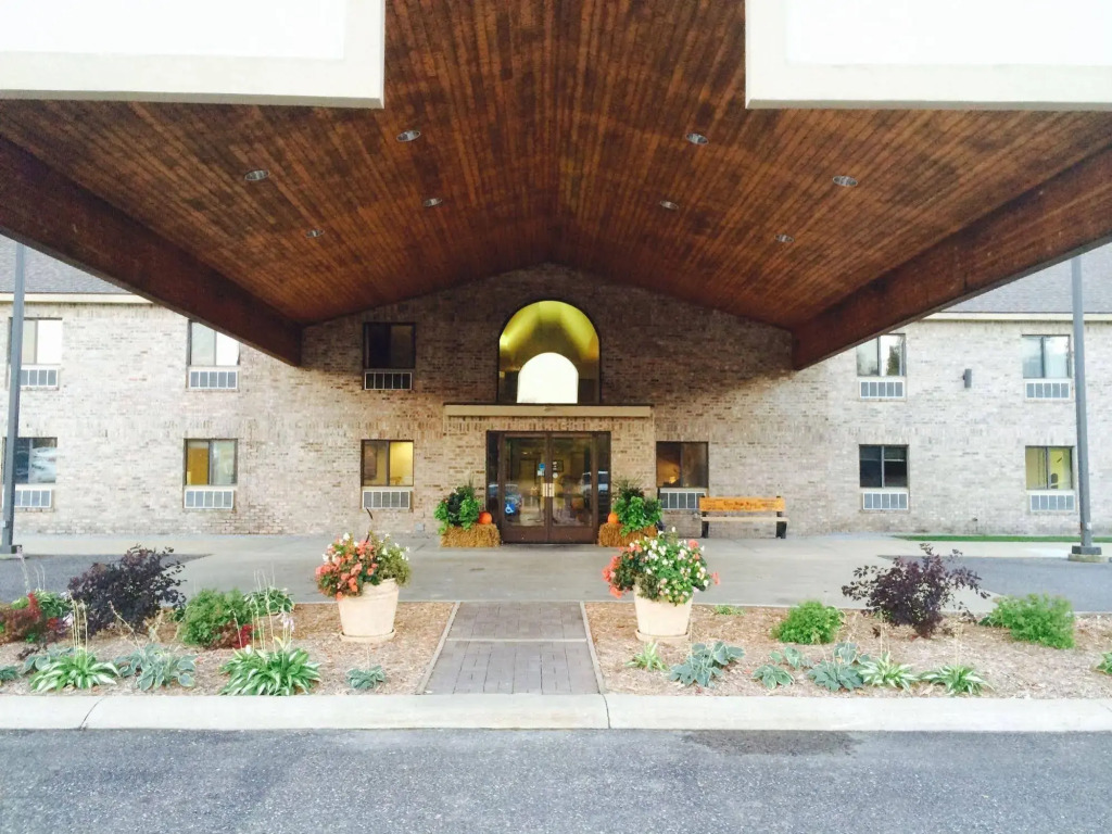 All Seasons Resort