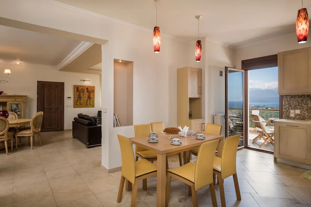 Caneva Luxury Villa