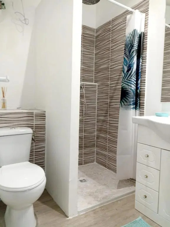 Appartement d'une chambre avec jardin clos et wifi a Le Gosier a 2 km de la plage