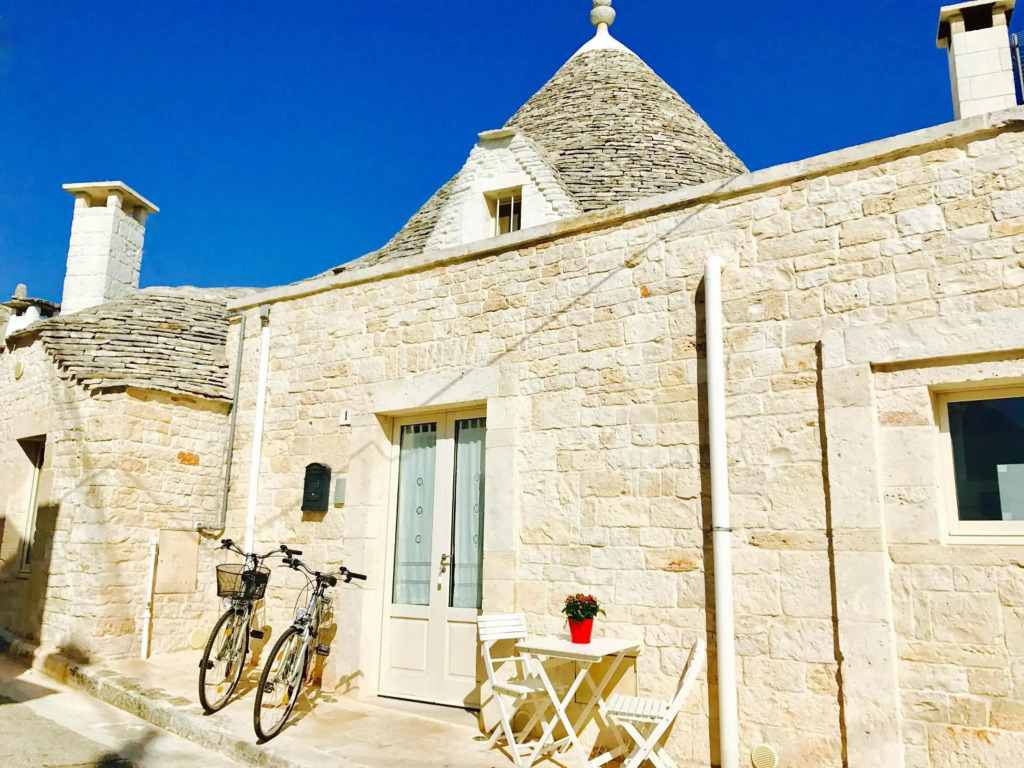 Trulli Moon