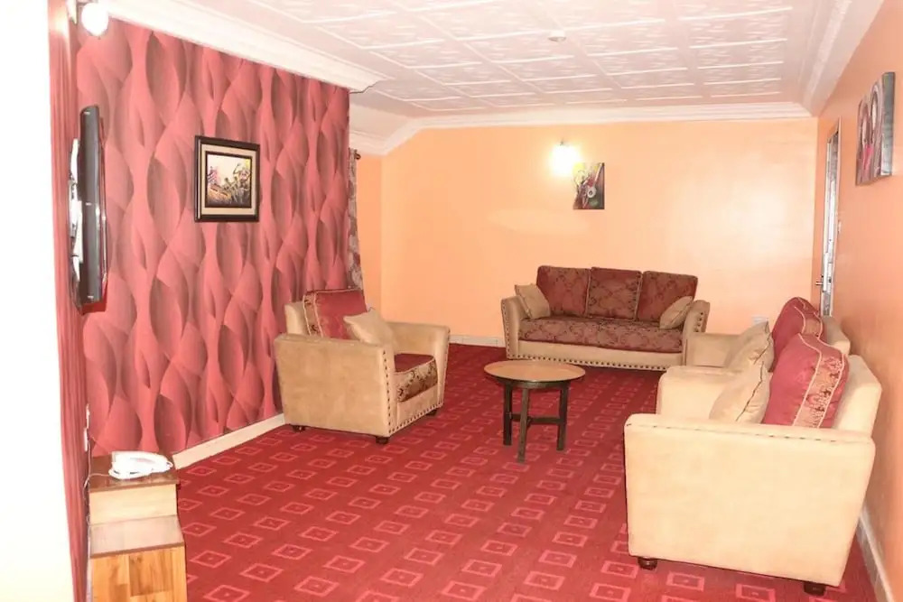 Royal Charlin Hotel and Suites