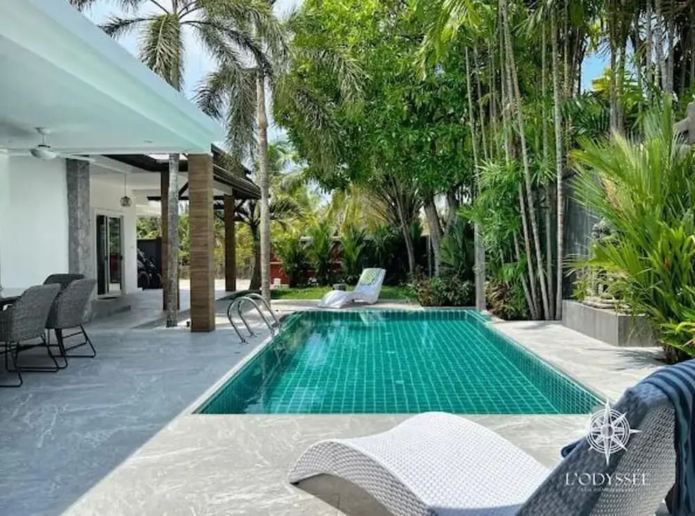 V292 Central Rawai Private Pool Villa with Amenities