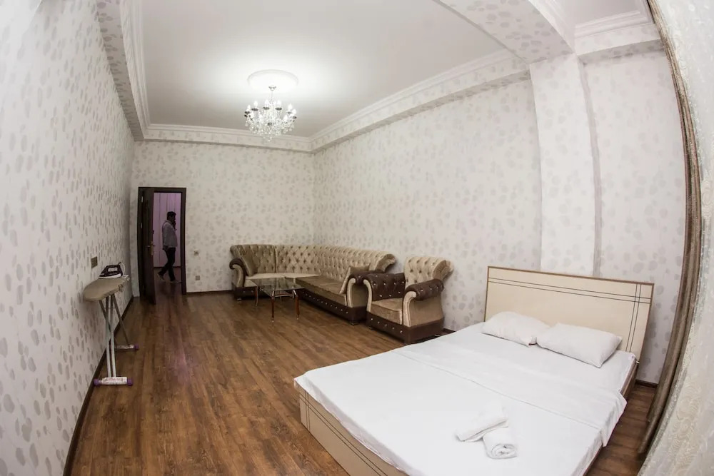 Bakuvi Tourist Apartment B101