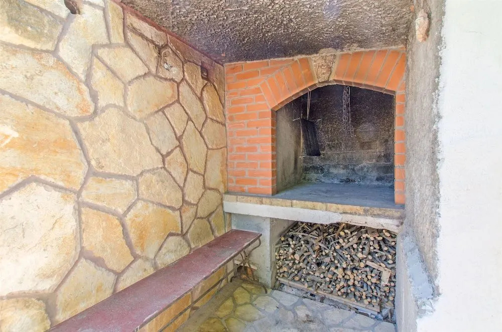 Apartments Bozjidar