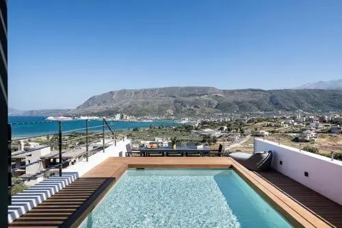 Flat 4 Bedrooms 3 Bathrooms - Souda