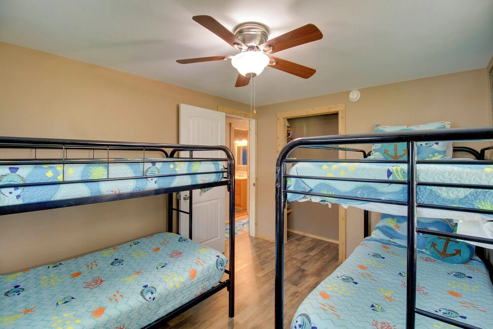 Beaches, Fishing & More! Rockport Getaway w/ Deck