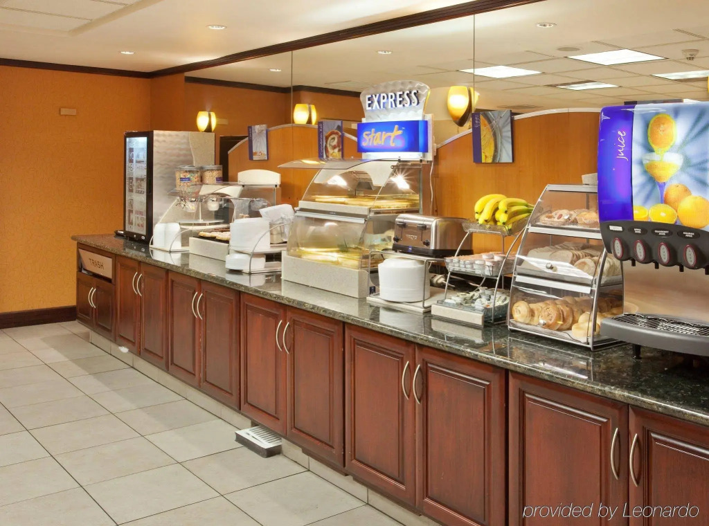 Holiday Inn Express Fremont - Milpitas Central by IHG