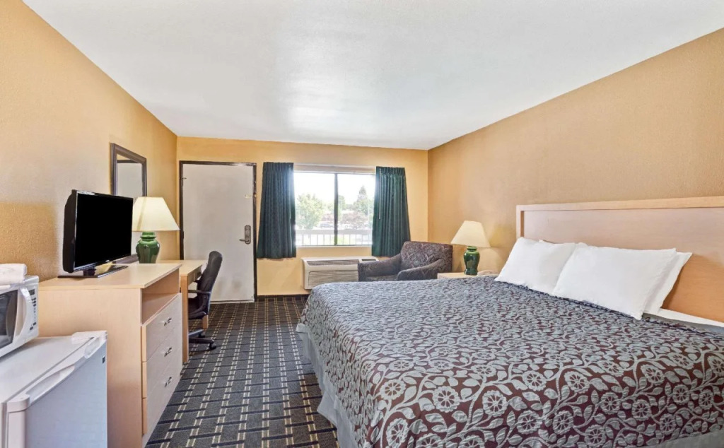 Days Inn Whittier