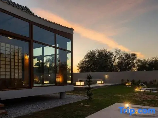 THE JAPANESE HOUSE by BRIDGE RETREATS