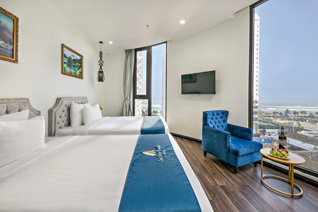 Menora Premium Da Nang