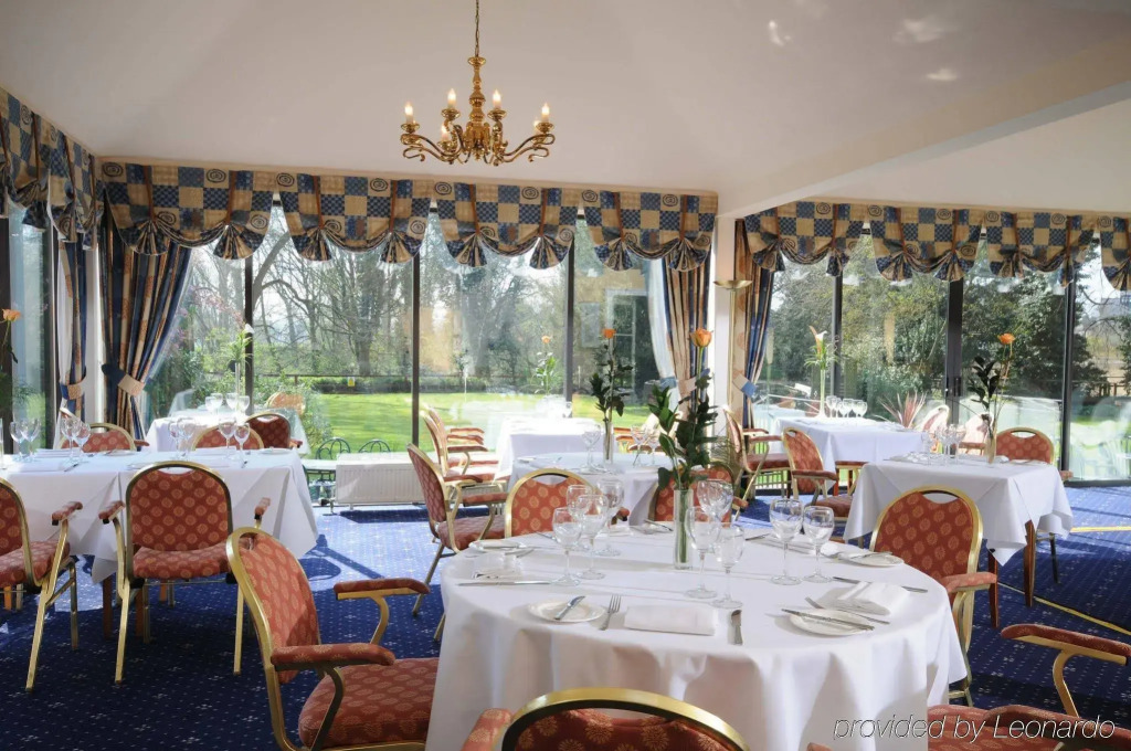 The Riverside House Hotel