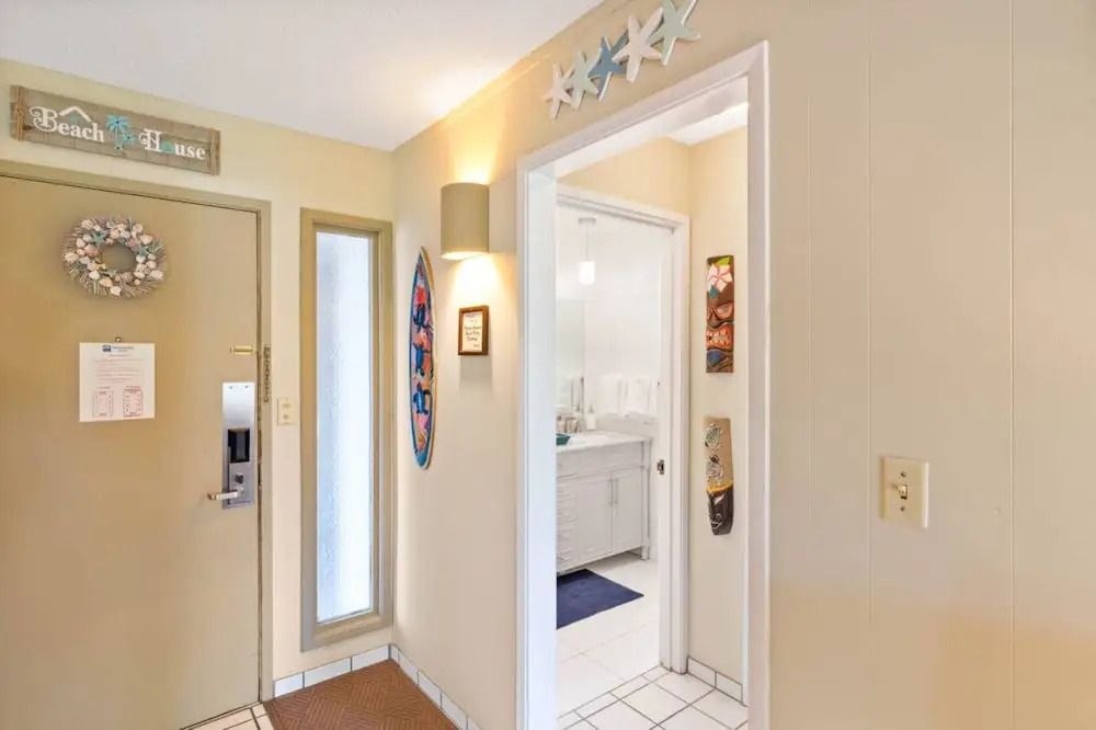 Plantation Hale Suites
