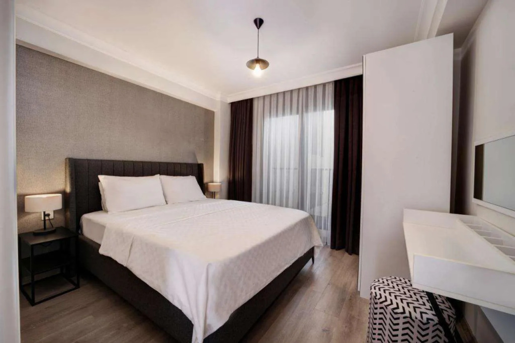 Etiz Hotels & Residences
