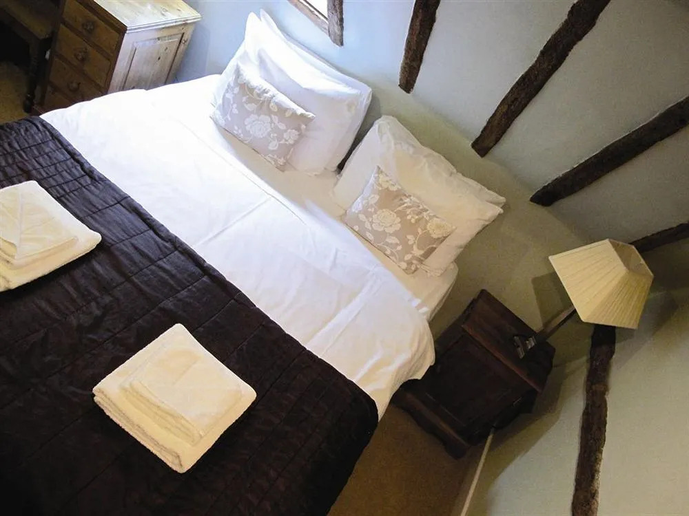 The Greyhound Inn