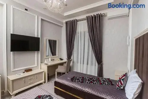 Shaxzoda Lux Hotel