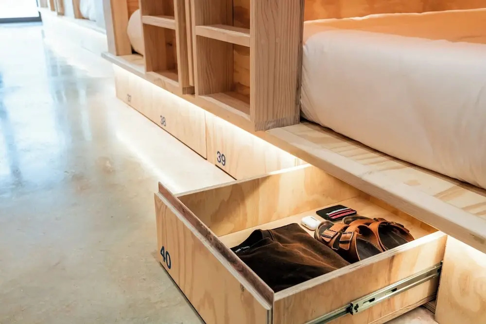 Colo Colo Hostel Valencia - Single Private Beds