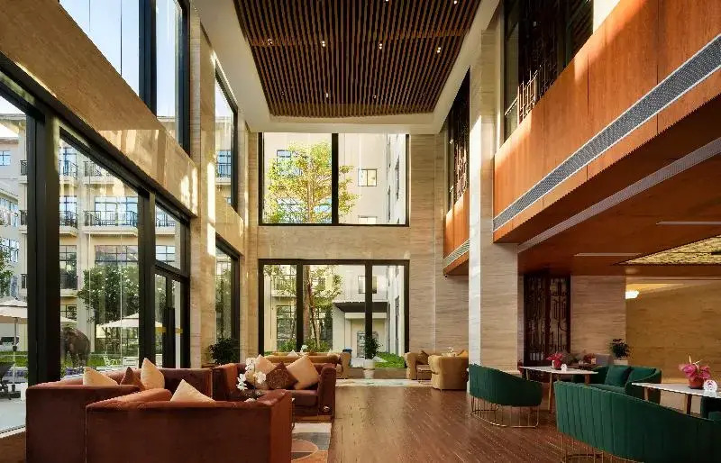 DongHu Resort Hotel