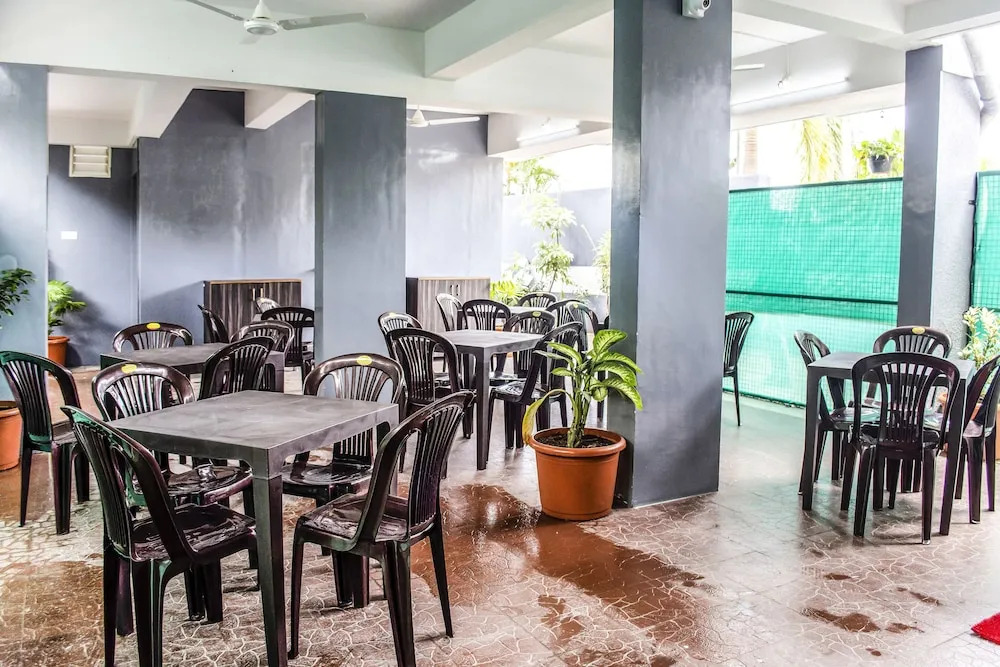 FabHotel Ajay Inn Viman Nagar