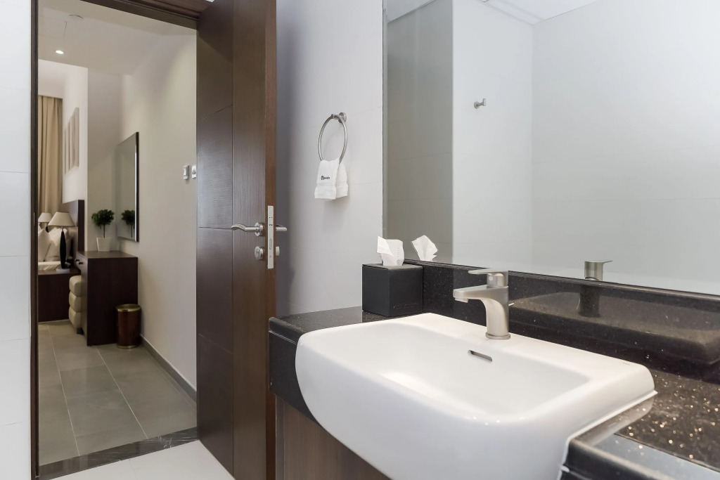 Unique Apt. With Balcony In Jam Marina