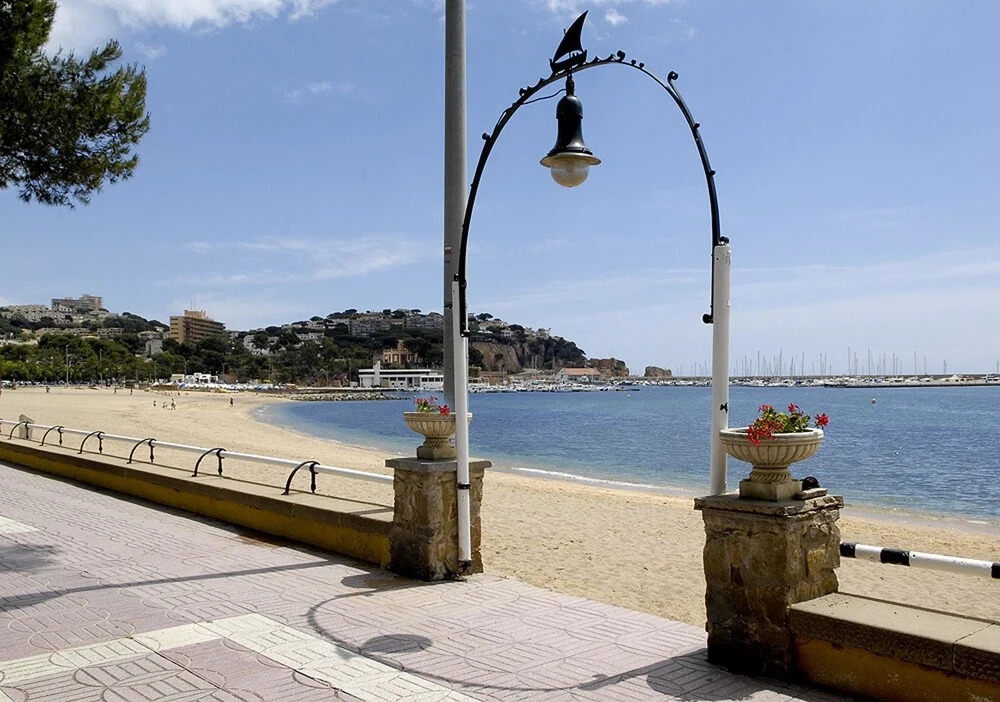 Apartment With 3 Bedrooms in Sant Feliu de Guíxols, With Wonderful sea