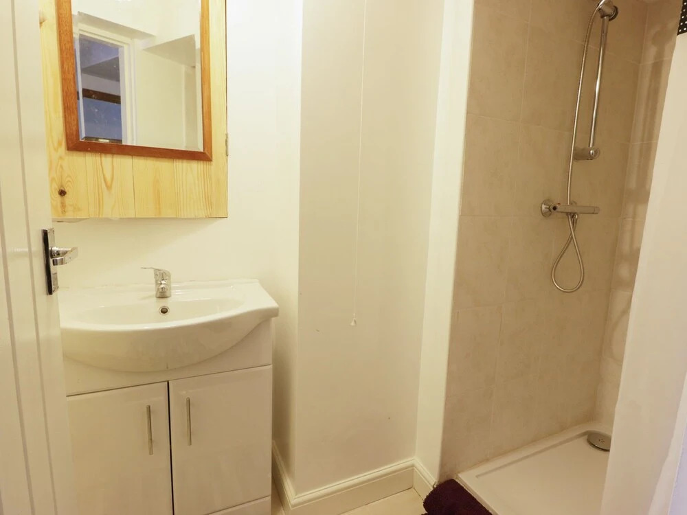Shirian Apartment