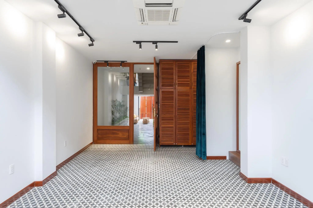 JooHouse Lux