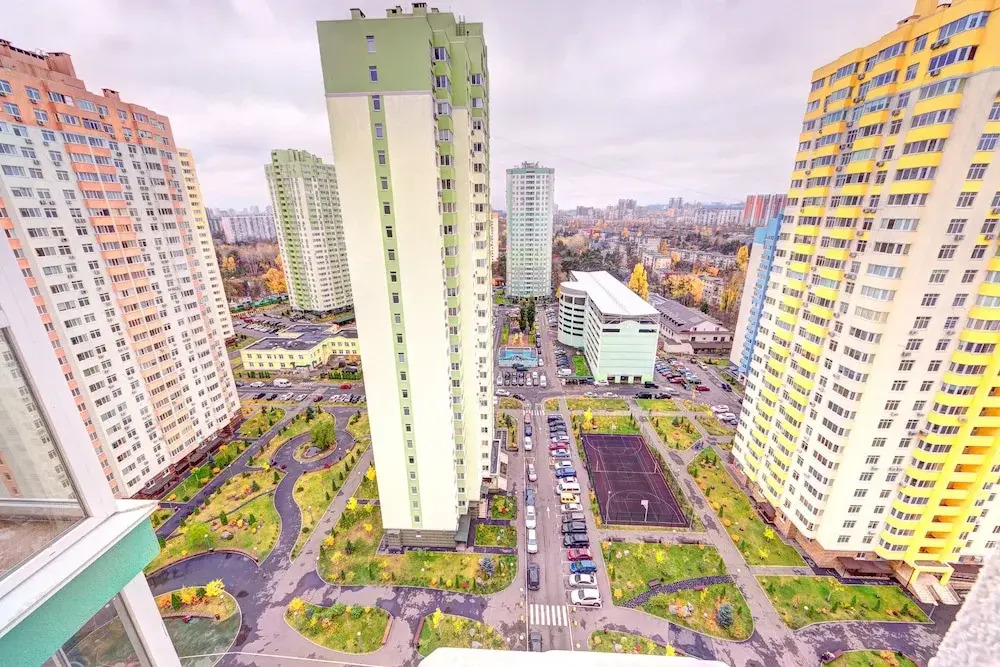 Apartment Voskresenska 18 , Парковые Озера