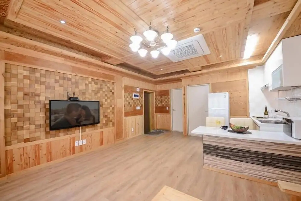 Yeosu Sea and Starnight Pension
