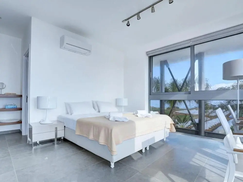 Villa Chivon AQ WP8