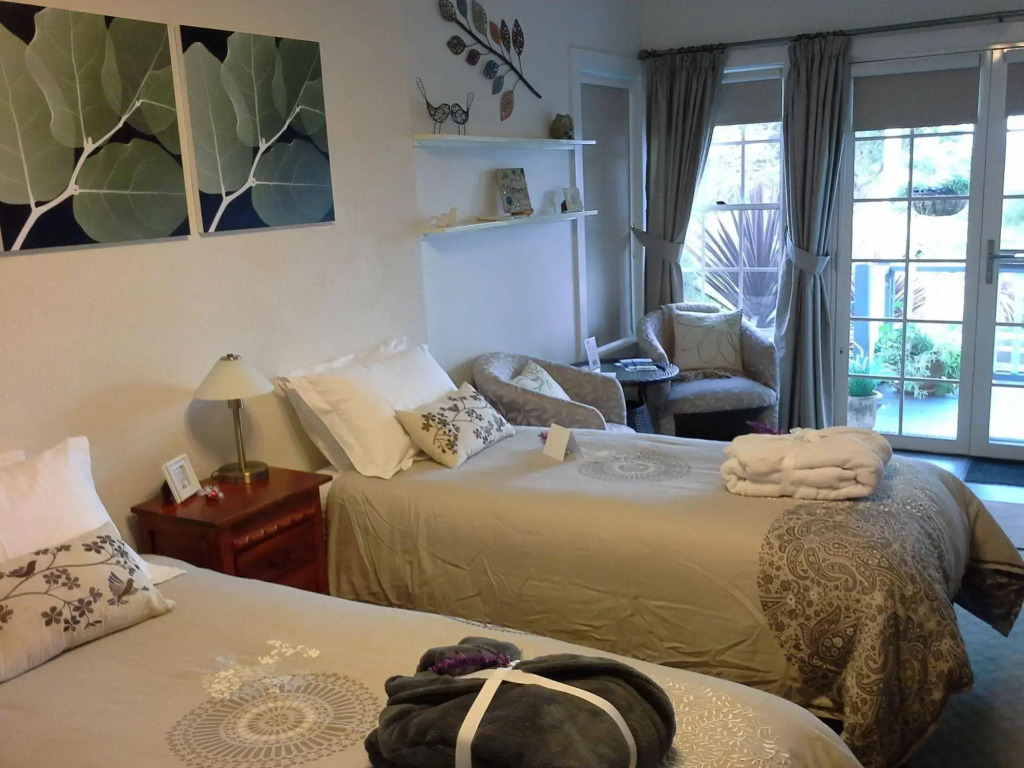 Hillside Bed and Breakfast