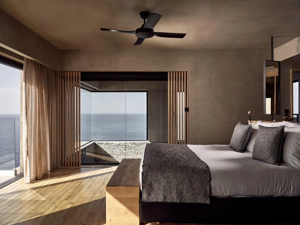 Отель Acro Wellness Suites - Adults Only