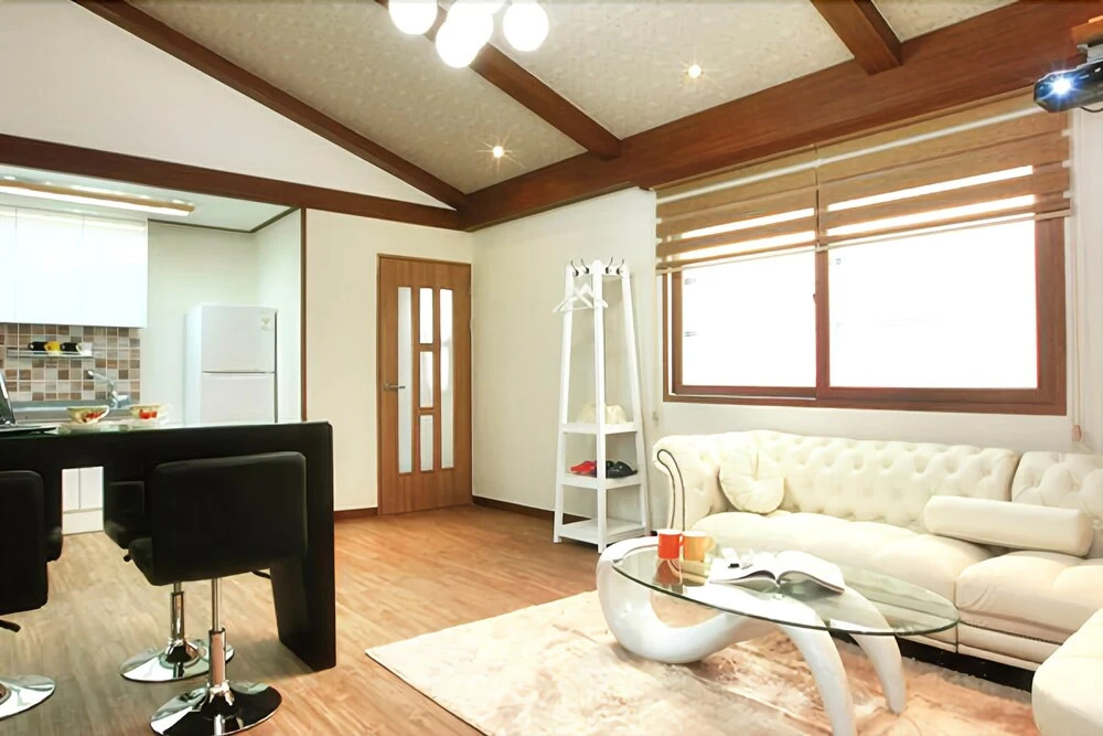 Gyeongju Healing House Pension