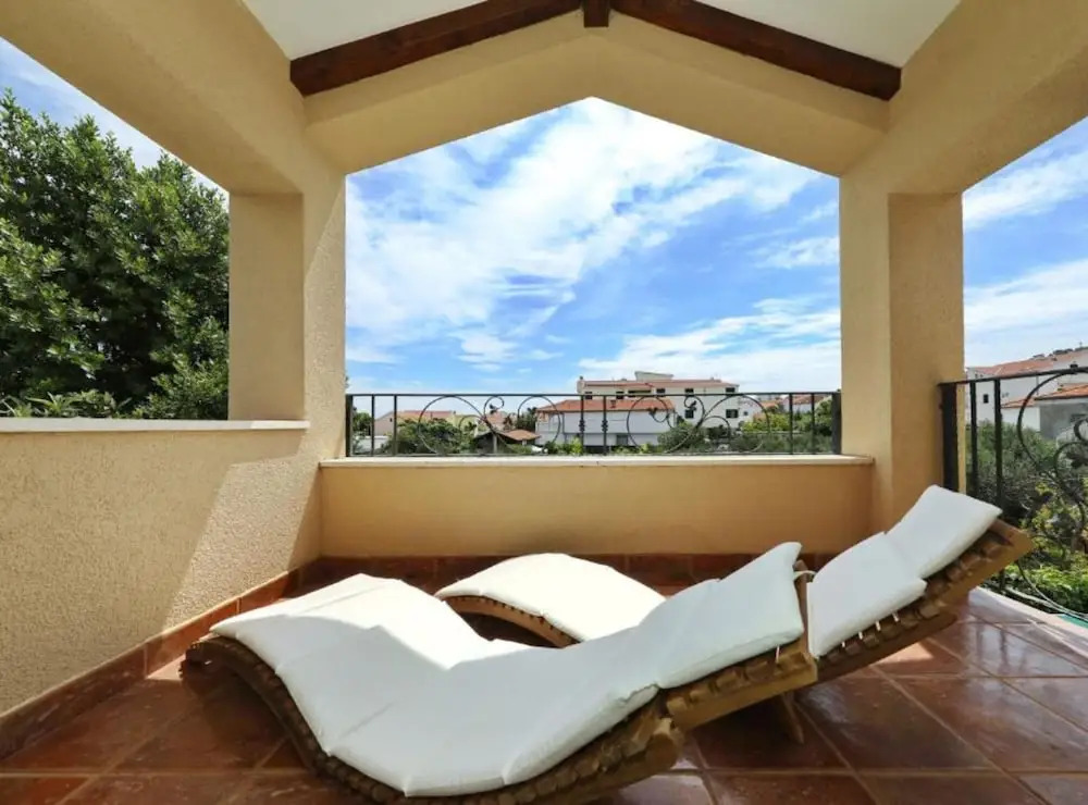 Holiday Home Mirta