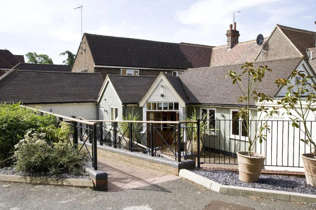 Premier Inn Dunstable South A5