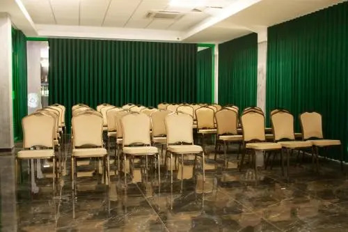 Hotel Promenada Biznes & Wypoczynek